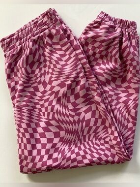 Divided H&M Pink Optical Checkered Lounge Joggers- Swirl Print Size Large